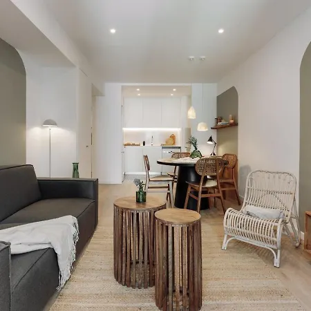 Eboli - 3 Bedrooms, Balcony And Terrace In Ciutat Vella Apartment Barcelona
