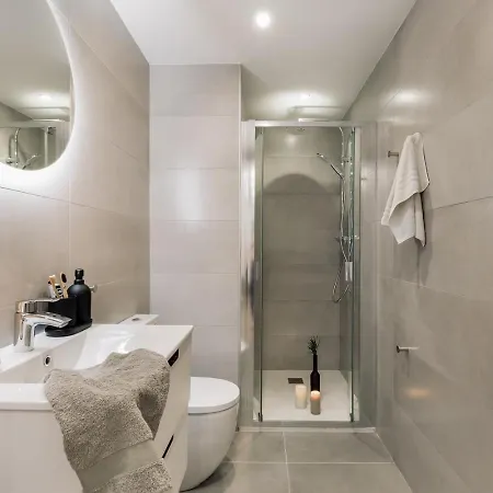 Eboli - 3 Bedrooms, Balcony And Terrace In Ciutat Vella Apartment