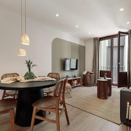 Eboli - 3 Bedrooms, Balcony And Terrace In Ciutat Vella Apartment Barcelona